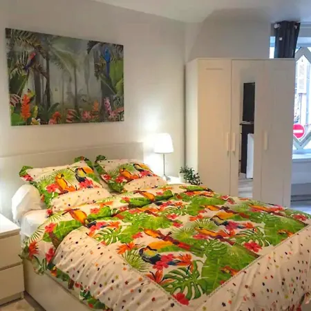 Apartment Plein Centre ,parking , Equipe ,confort